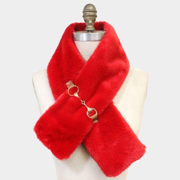 Red Faux Fur Leather Pull Through Scarf NWT - Picture 1 of 5